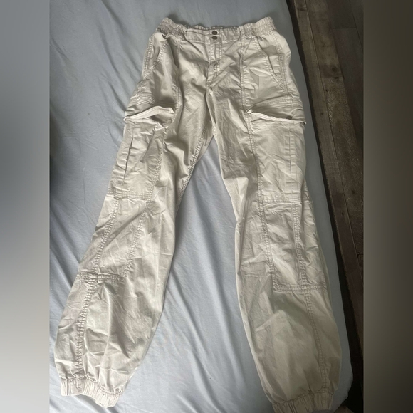 womens white pants - Picture 2 of 2